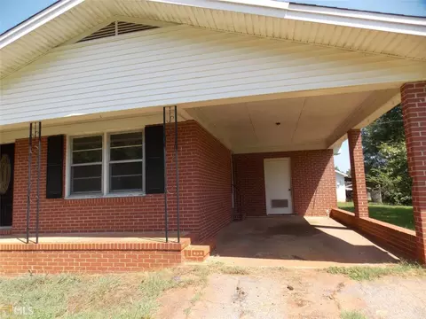 312 Garner St, Thomaston, GA 30286 photo 2