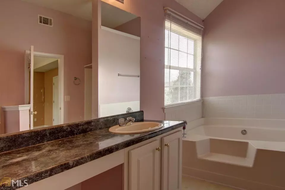  11025 Tara Village Way, Jonesboro, GA 30238 photo 23