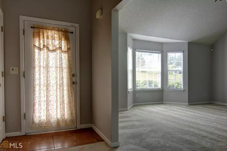  11025 Tara Village Way, Jonesboro, GA 30238 photo 8