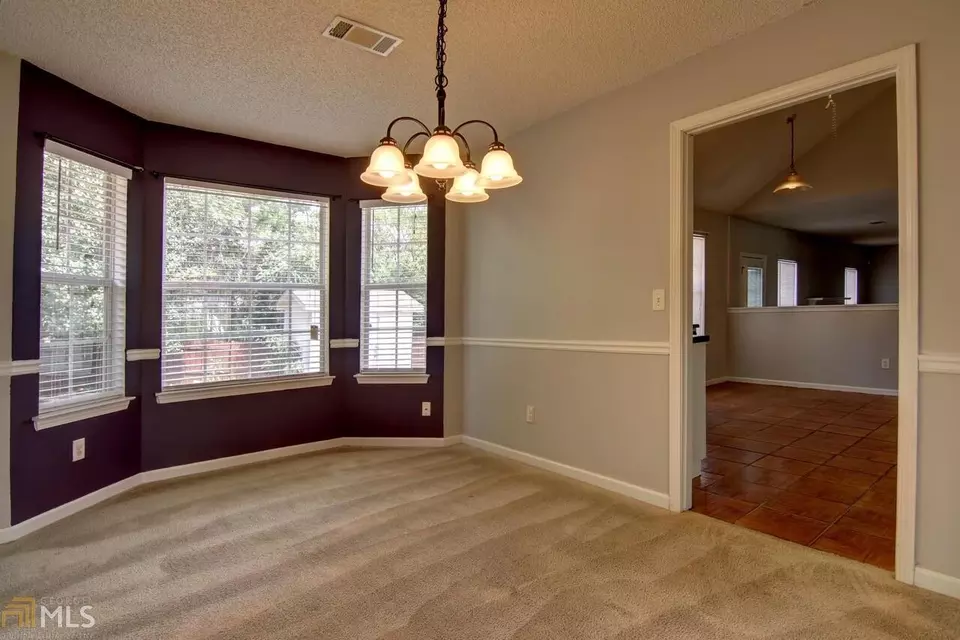  11025 Tara Village Way, Jonesboro, GA 30238 photo 9