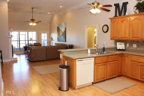 519 Eagle Springs Dr, Centerville, GA 31028 photo 8