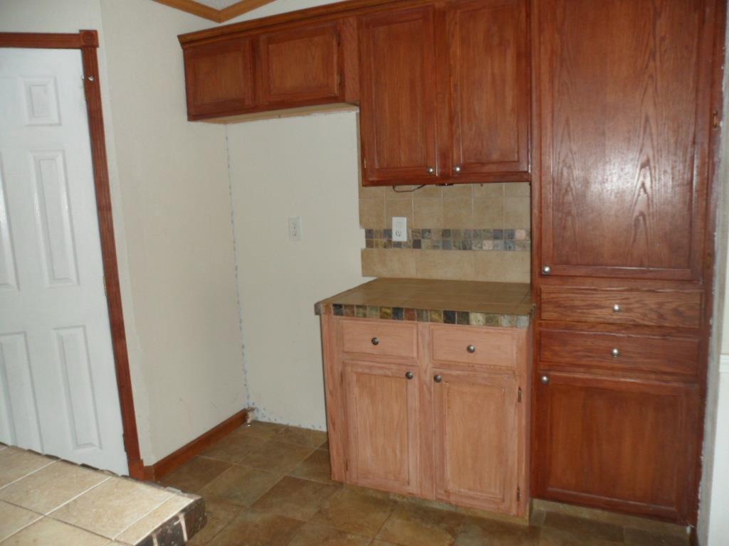 399 Barefoot Rd, Lula, GA 30554 photo 5