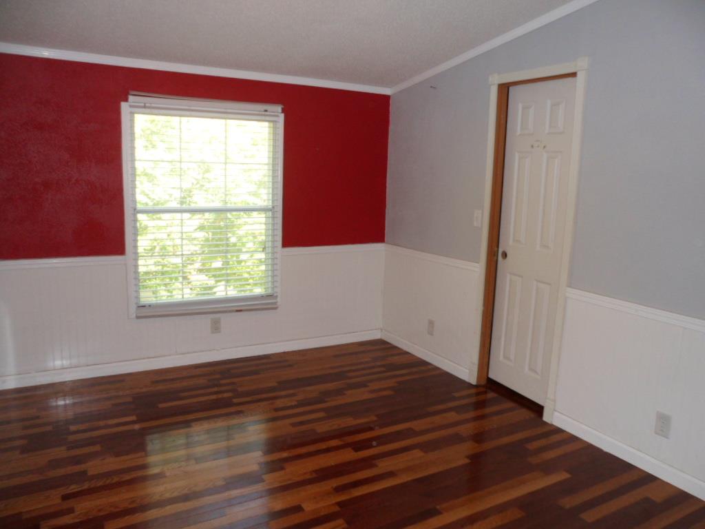 399 Barefoot Rd, Lula, GA 30554 photo 9