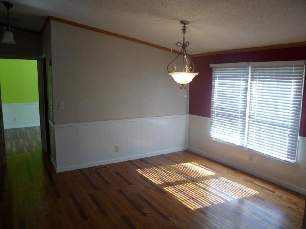 399 Barefoot Rd, Lula, GA 30554 photo 6
