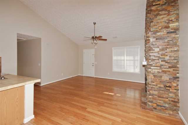165 Tara Way, Covington, GA 30016 photo 4