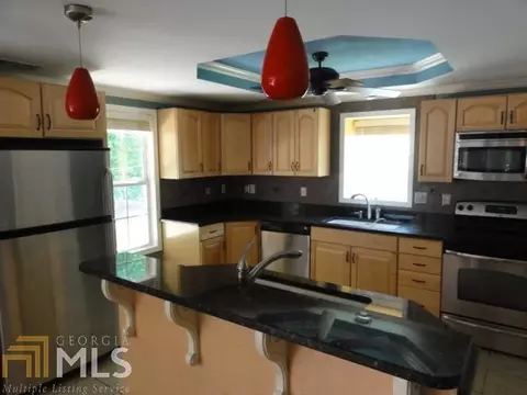 575 Pebble Blvd, Covington, GA 30016 photo 11