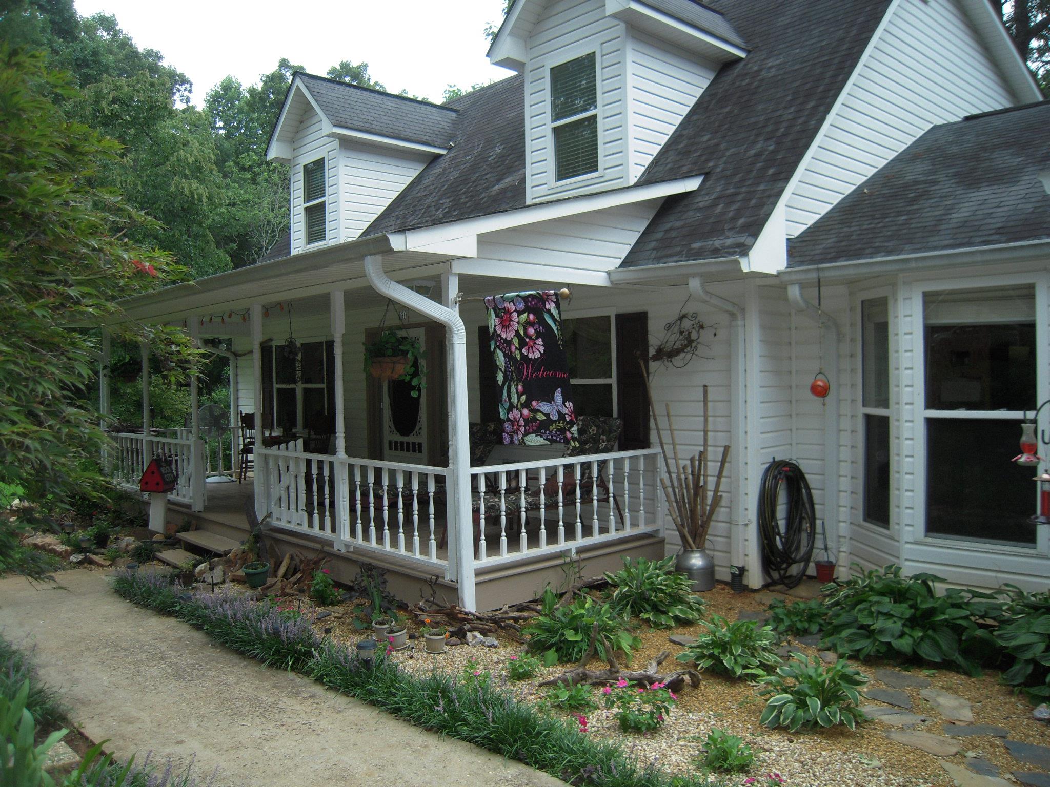 150 Maybrook Dr, Clarkesville, GA 30523 photo 1