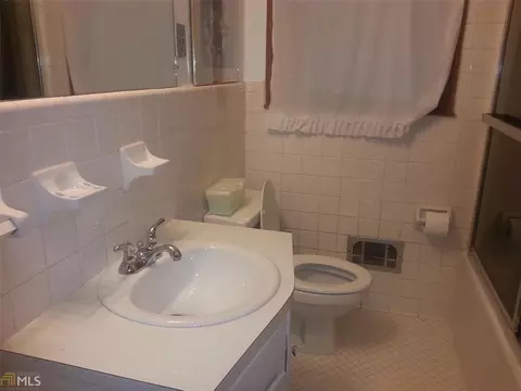 6201 Monica Dr, Morrow, GA 30260 photo 11