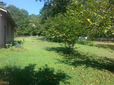6201 Monica Dr, Morrow, GA 30260 photo 4