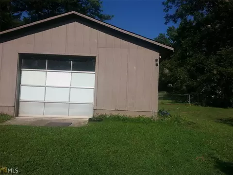 6201 Monica Dr, Morrow, GA 30260 photo 3