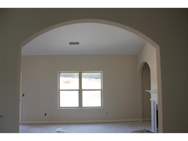 381 Pinnacle Dr, Winder, GA 30680 photo 6