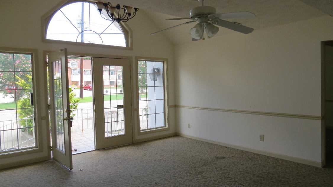 217 Savannah St W, Toccoa, GA 30577 photo 13