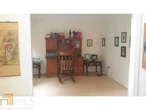 602 Farmbrook Trl NE, Kennesaw, GA 30144 photo 4
