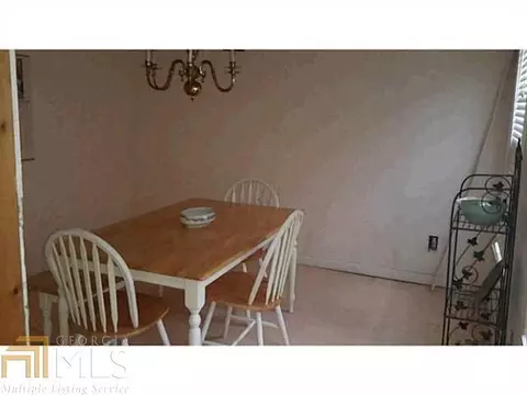 602 Farmbrook Trl NE, Kennesaw, GA 30144 photo 5