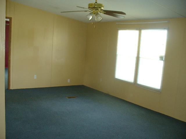 215 Cloverleaf Ln, Dublin, GA 31021 photo 13