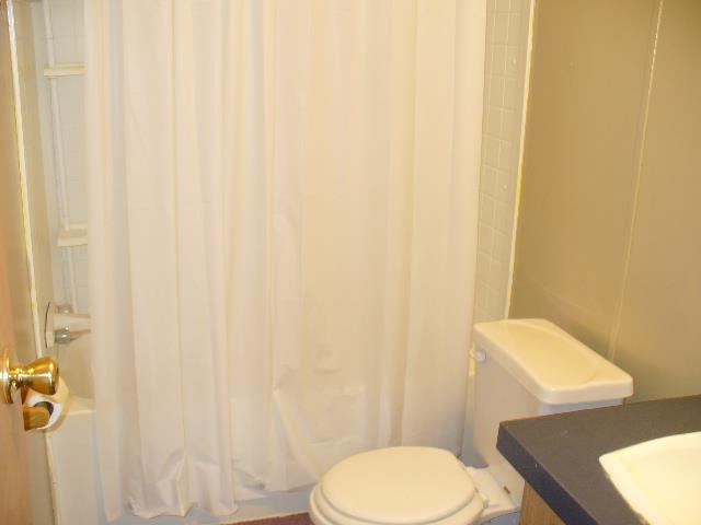 215 Cloverleaf Ln, Dublin, GA 31021 photo 7