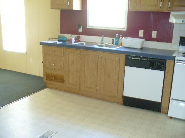 215 Cloverleaf Ln, Dublin, GA 31021 photo 17