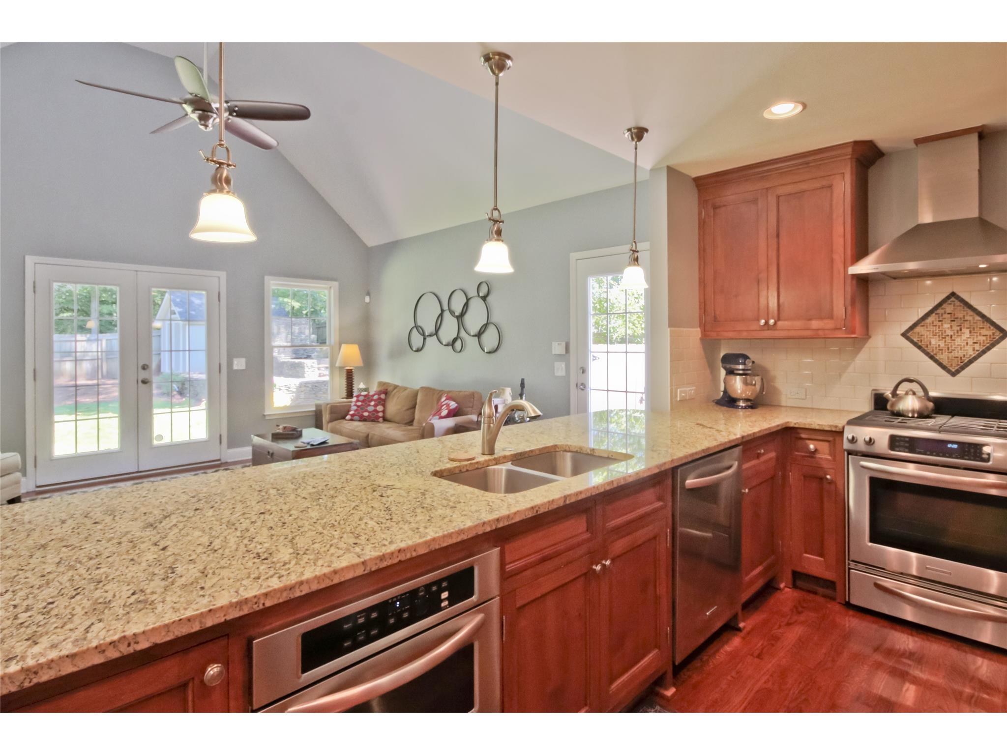 3520 Hildon Cir, Chamblee, GA 30341 photo 11