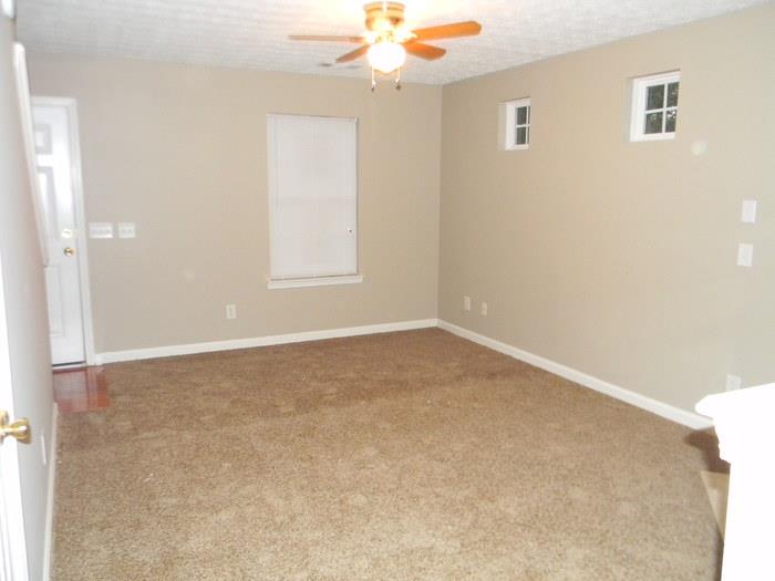 1085 Lakeside Cir, Covington, GA 30016 photo 2