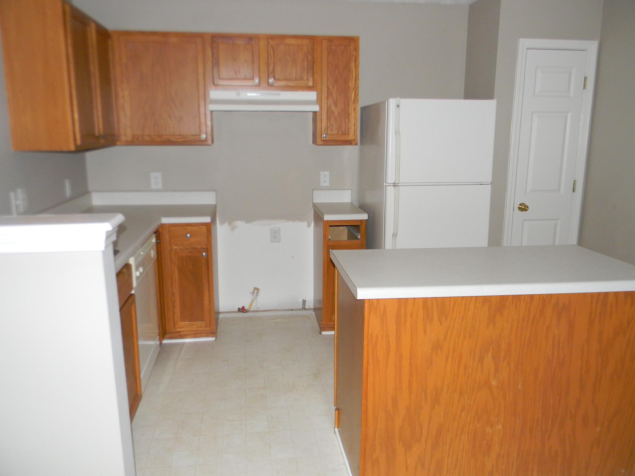 1085 Lakeside Cir, Covington, GA 30016 photo 5