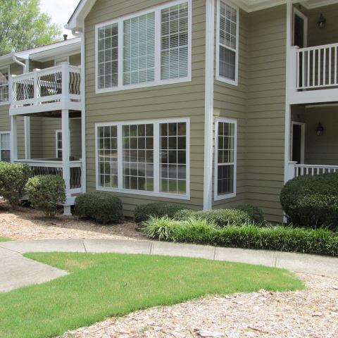 413 Berkeley Woods Dr, Duluth, GA 30096 photo 1