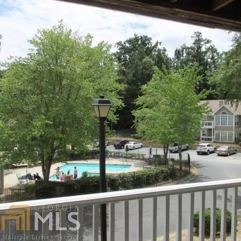 413 Berkeley Woods Dr, Duluth, GA 30096 photo 3