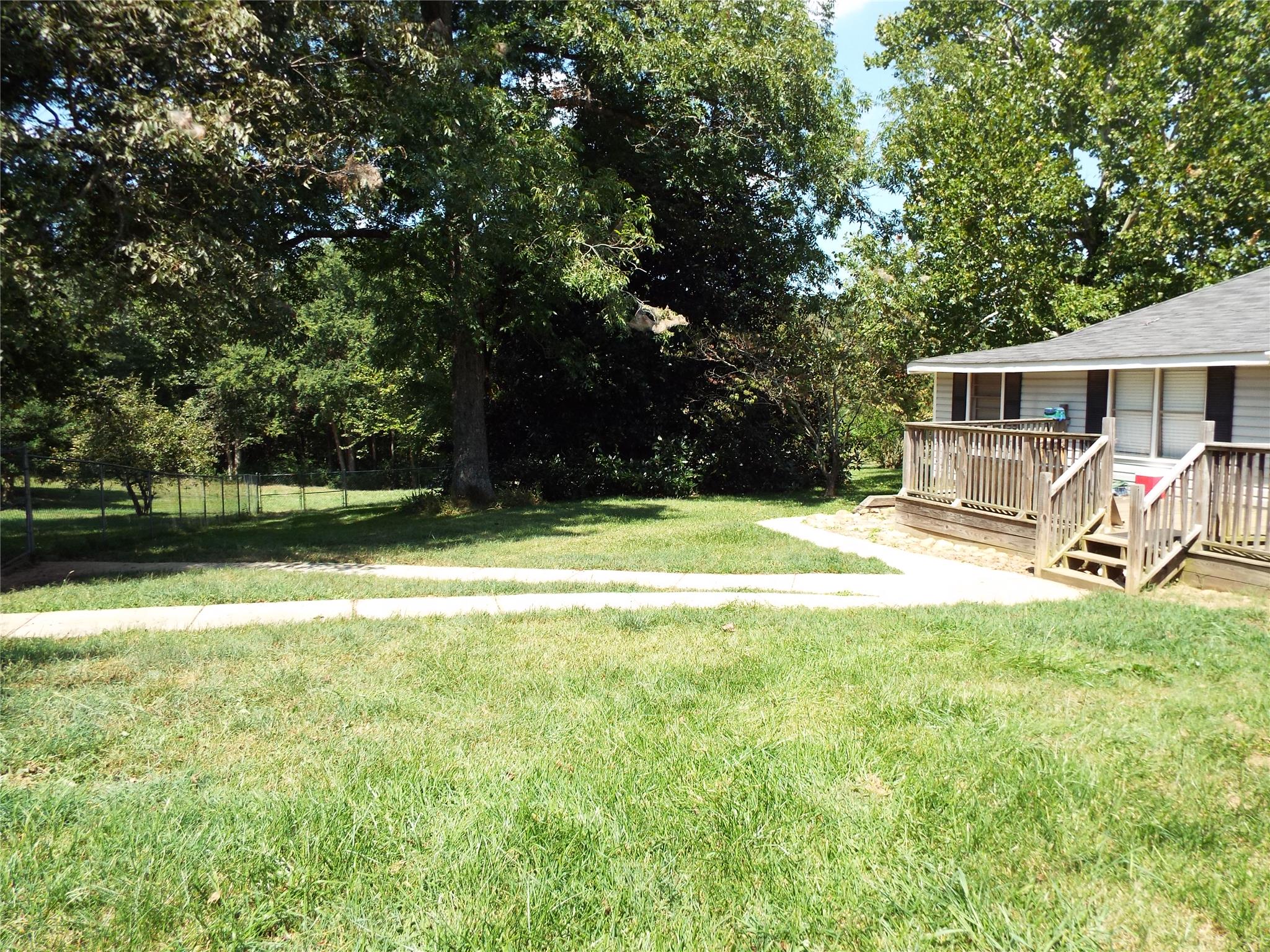 1244 Thomas St, Roopville, GA 30170 photo 9