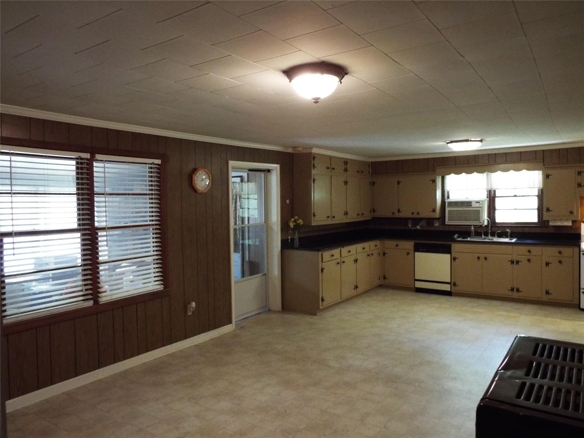 1244 Thomas St, Roopville, GA 30170 photo 14