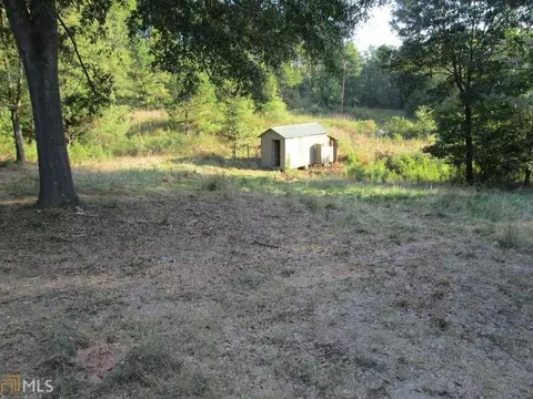 1694 Della Slaton Rd, Comer, GA 30629 photo 2
