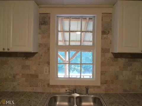 1694 Della Slaton Rd, Comer, GA 30629 photo 9