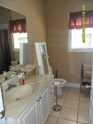 300 Oconee Ln, Commerce, GA 30529 photo 9