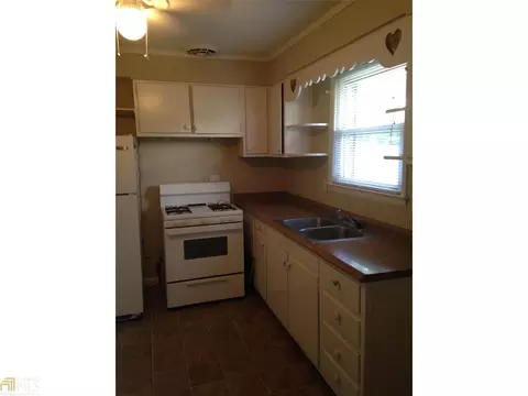 809 Cone Rd, Forest Park, GA 30297 photo 11