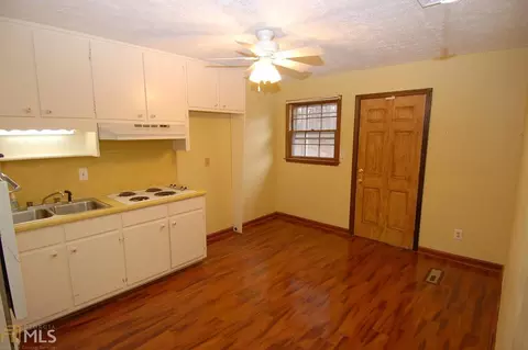 693 Falling Leaf Dr NW, Lilburn, GA 30047 photo 22