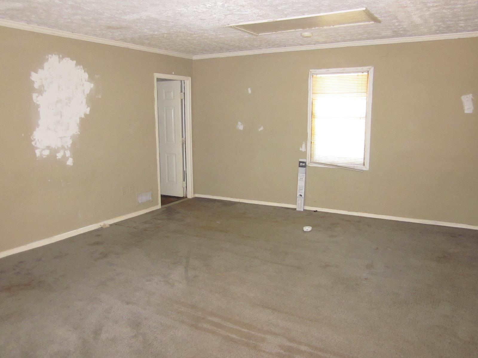 115 Mildred Ln, Covington, GA 30016 photo 4