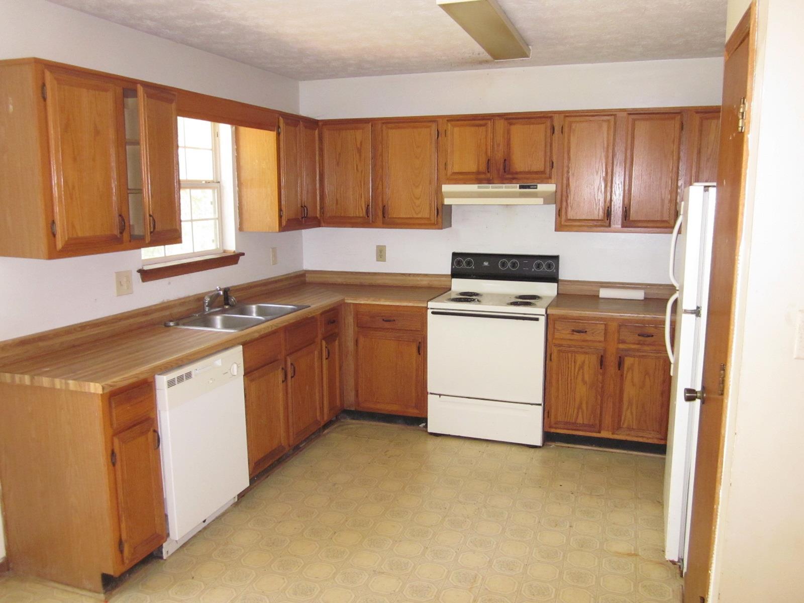 115 Mildred Ln, Covington, GA 30016 photo 2
