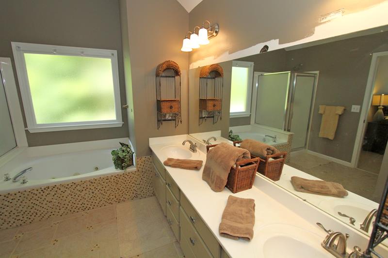 3245 Maple Terrace Dr, Suwanee, GA 30024 photo 21