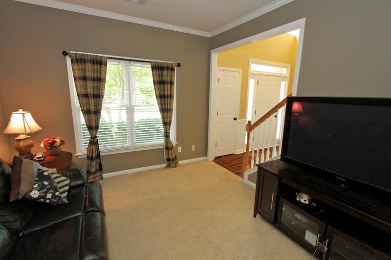 3245 Maple Terrace Dr, Suwanee, GA 30024 photo 4