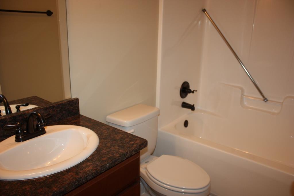 524 Bryant Lake Blvd, Lagrange, GA 30241 photo 16