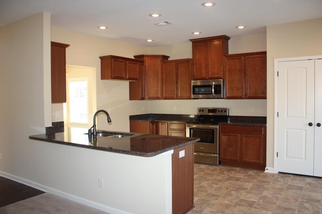 524 Bryant Lake Blvd, Lagrange, GA 30241 photo 13