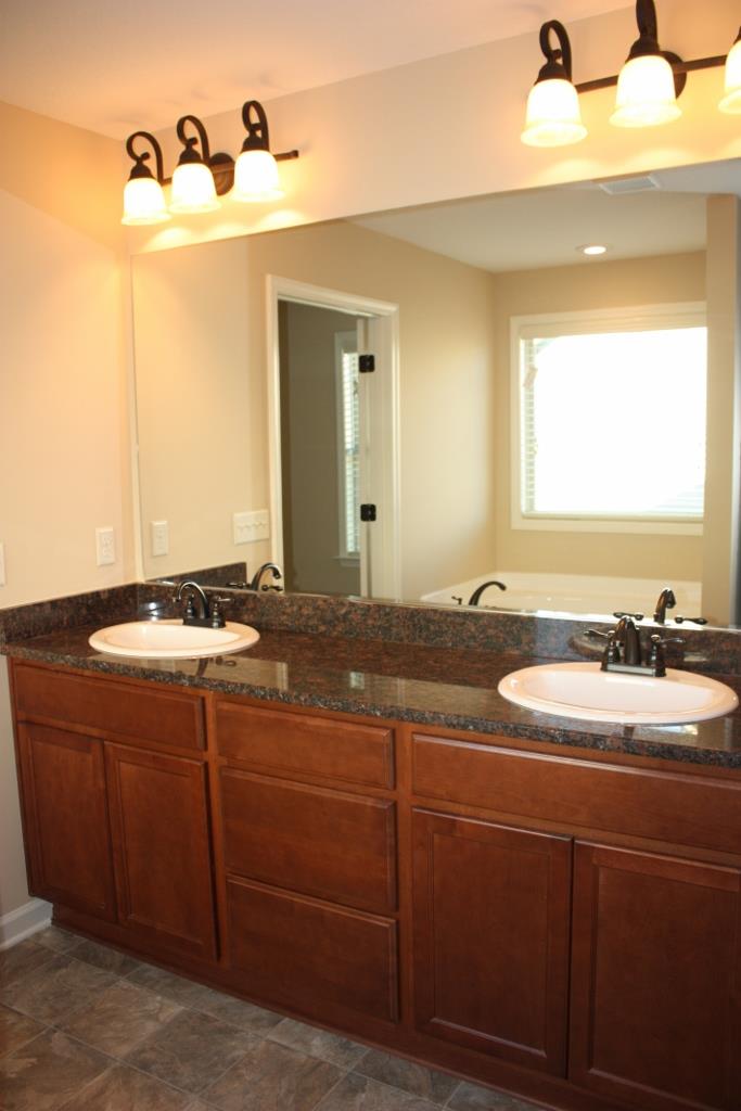 524 Bryant Lake Blvd, Lagrange, GA 30241 photo 7