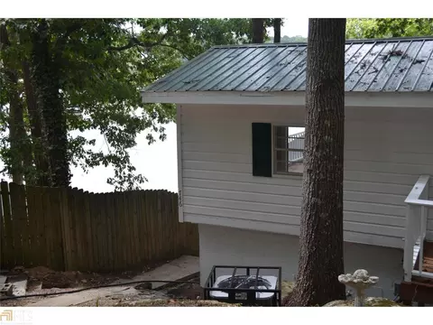 746 Rocky Point Rd, Covington, GA 30014 photo 2