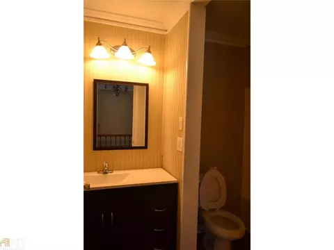 746 Rocky Point Rd, Covington, GA 30014 photo 4