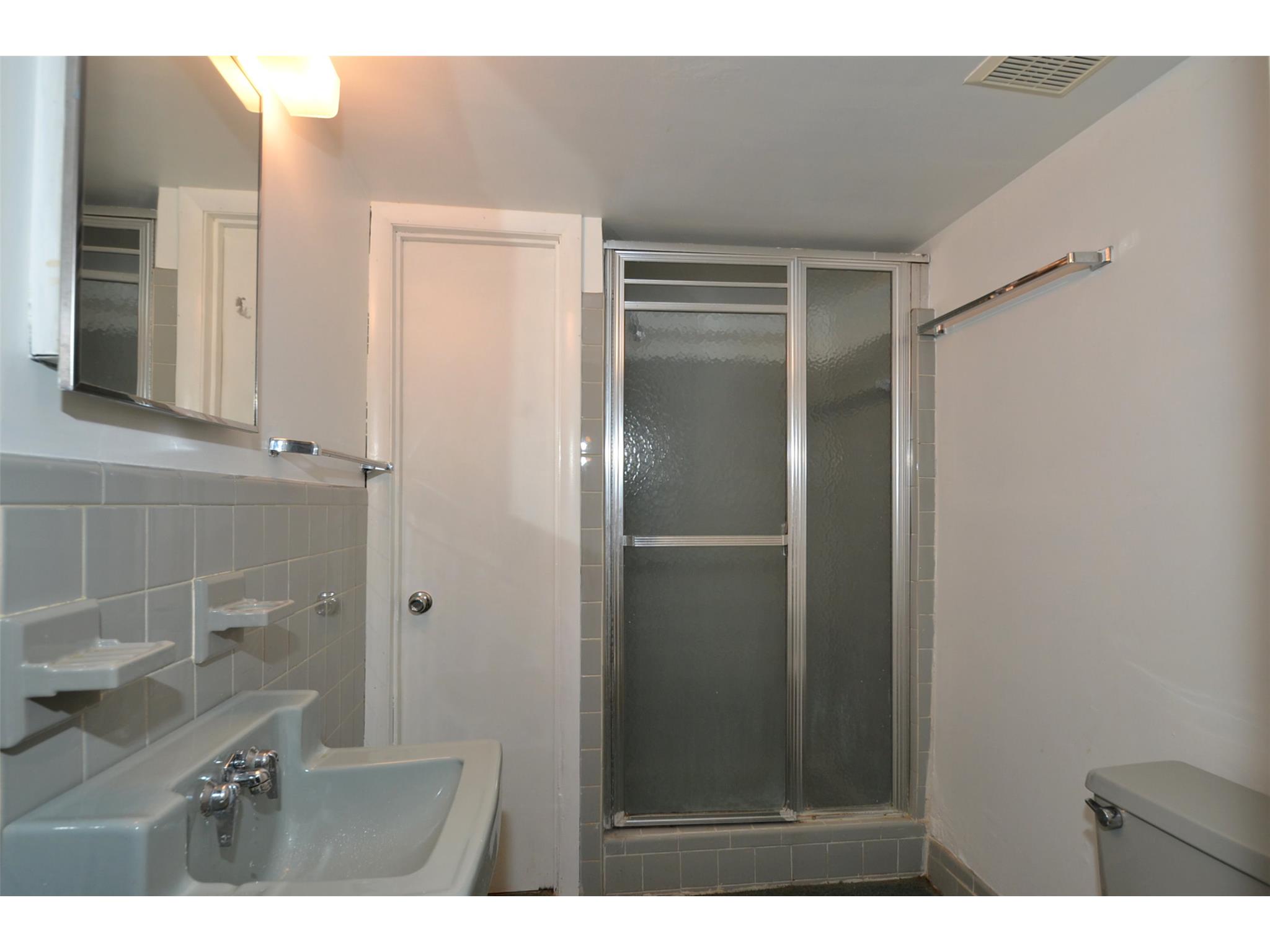 3294 Embry Cir, Chamblee, GA 30341 photo 18