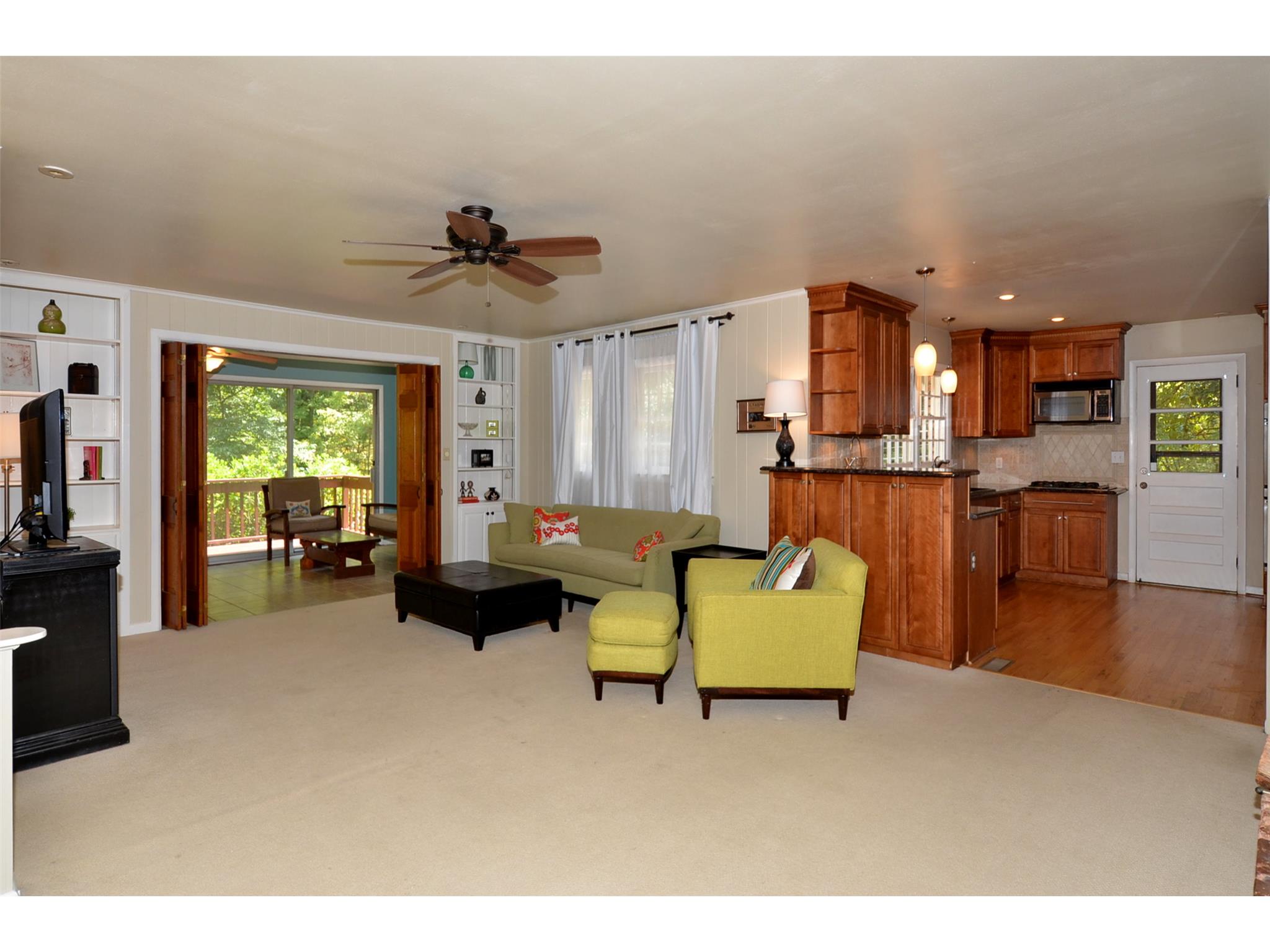 3294 Embry Cir, Chamblee, GA 30341 photo 4