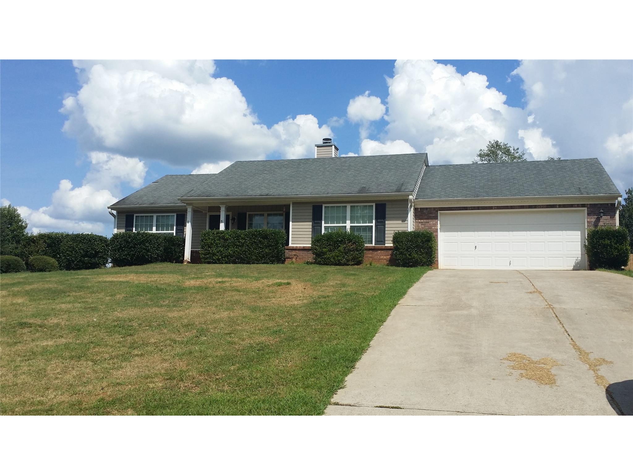 105 Platte St, Winder, GA 30680 photo 1