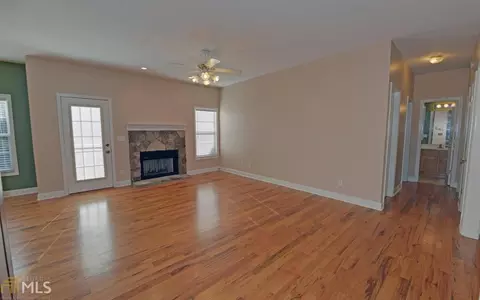 203 Silverwood Dr, Cornelia, GA 30531 photo 5