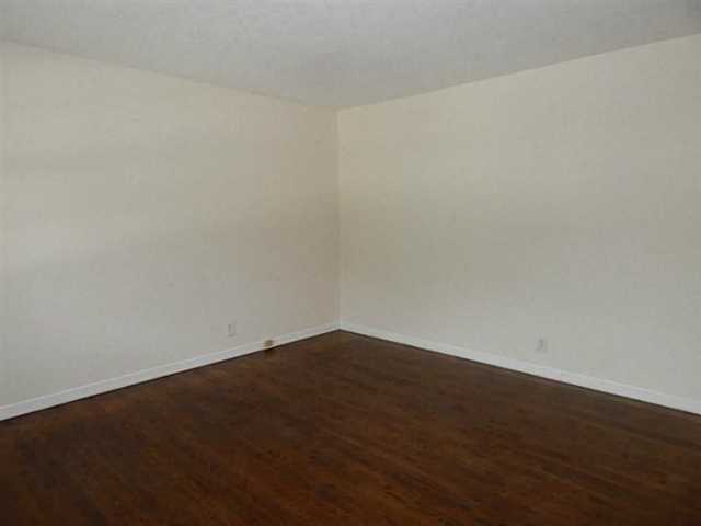 1529 Colony East Cir, Stone Mountain, GA 30083 photo 2