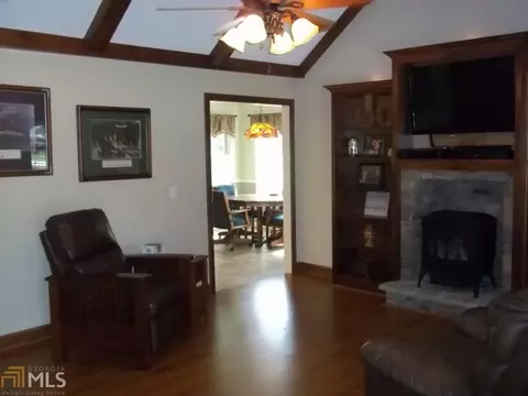 95 Five Oaks Dr, Covington, GA 30014 photo 9