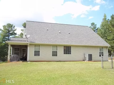 95 Five Oaks Dr, Covington, GA 30014 photo 5
