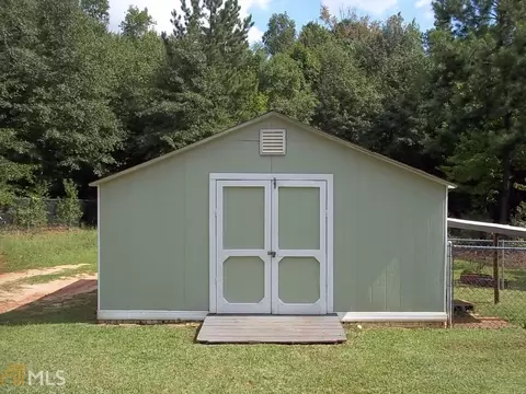 95 Five Oaks Dr, Covington, GA 30014 photo 6